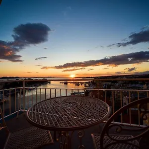  Maison d'hôtes Aurora & Tramonto